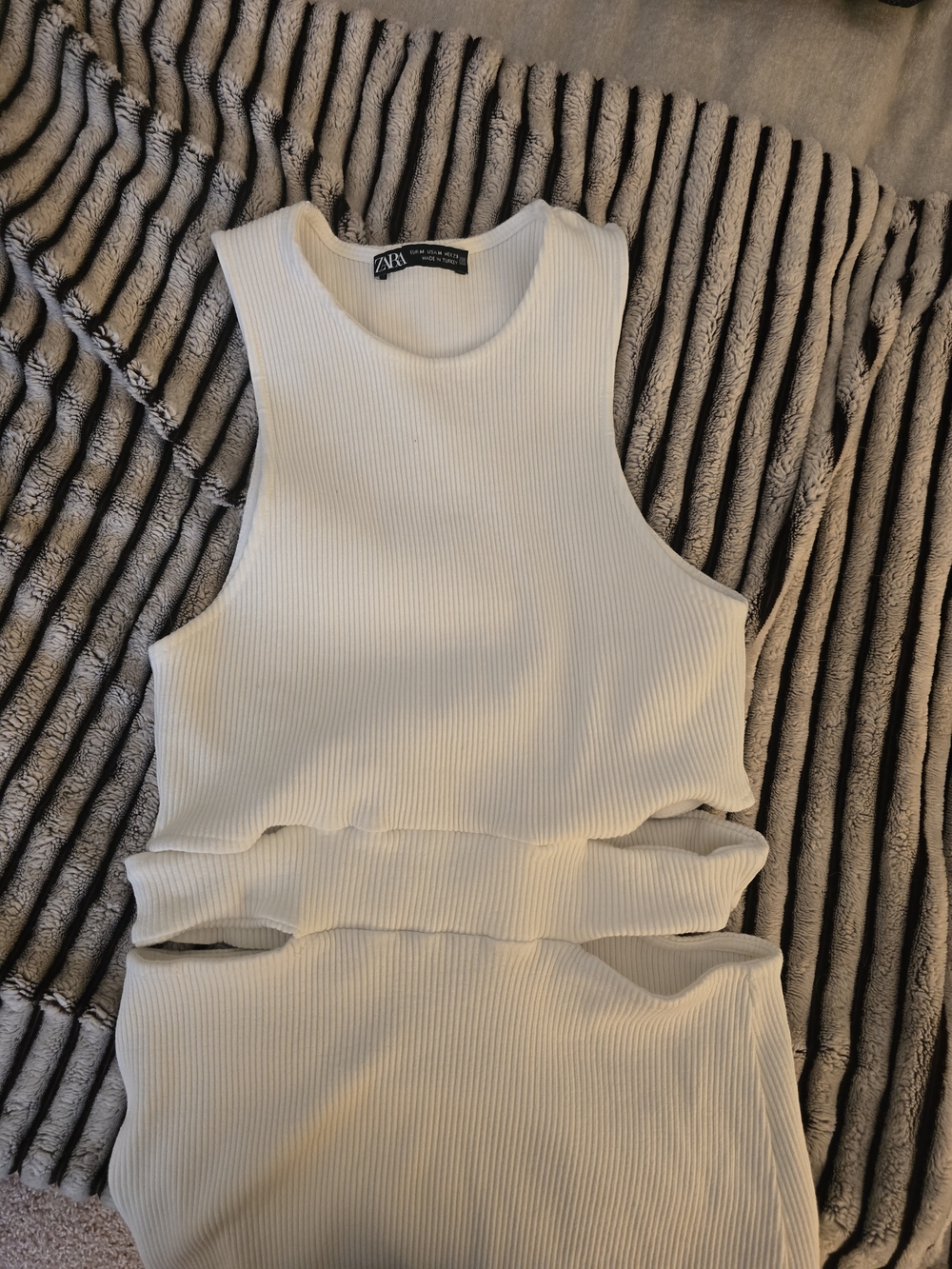 Zara White Ribbed Cutout Maxi Dress MED - Picture 8 of 9